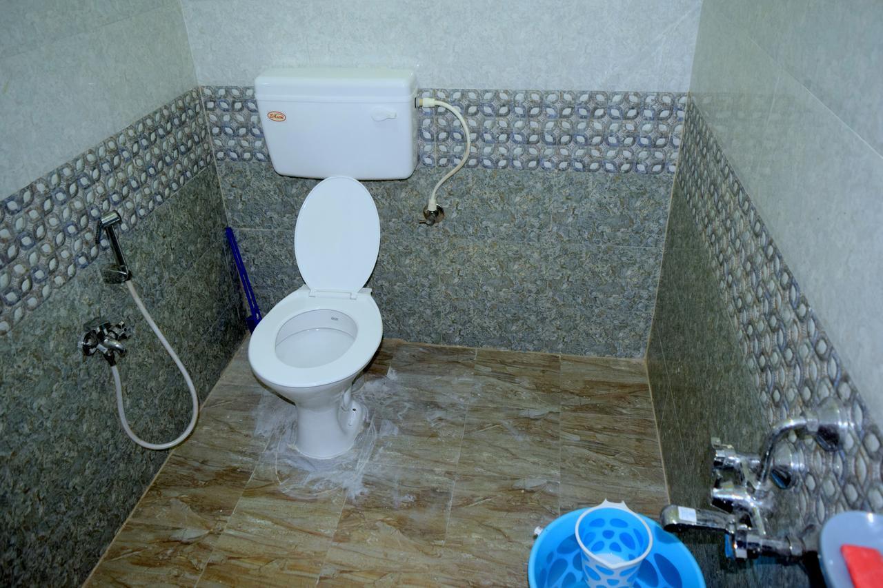 Royal Palace Guest House Chennai Esterno foto